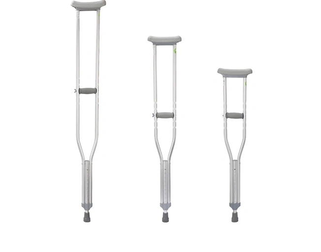 Aluminum Underarm Crutches in Multiple Sizes for Adjustable Mobility Support